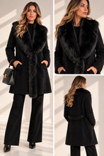 Cappotto maglia e simil pelliccia