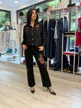Pantalone con ricamo